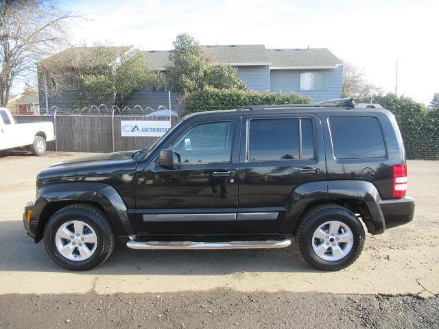 2012 JEEP LIBERTY