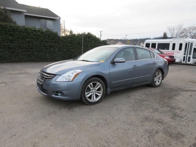 2010 NISSAN ALTIMA