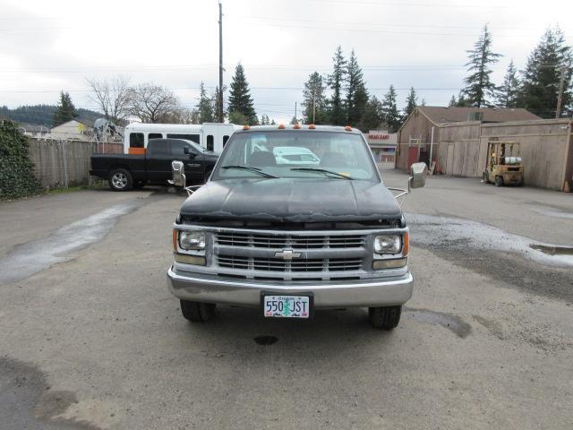 1998 CHEVROLET CHEYENNE 3500 CAB & CHASSIS