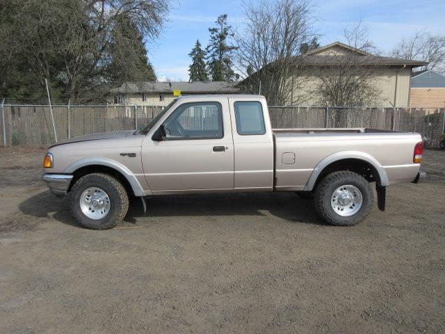 1996 FORD RANGER XLT 4X4 EXTENDED CAB PICKUP