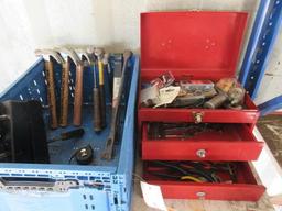 TOOL BOX, ASSORTED HAND TOOLS/HAMMERS/PRY BARS