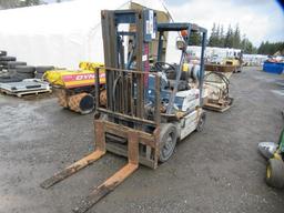 KOMATSU FG25T11 FORKLIFT