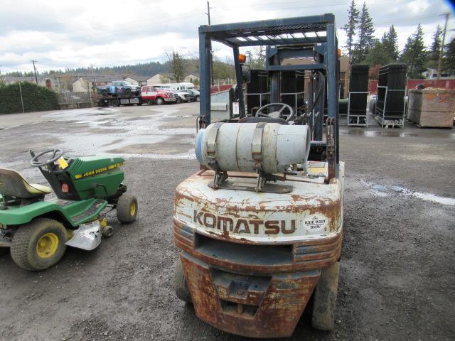 KOMATSU FG25T11 FORKLIFT