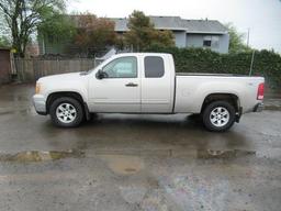 2009 GMC SIERRA SLE 4X4 EXTENDED CAB