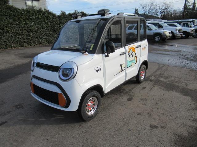 2024 MECO M-F 4-PASSENGER 60V ELECTRIC VEHICLE (UNUSED)