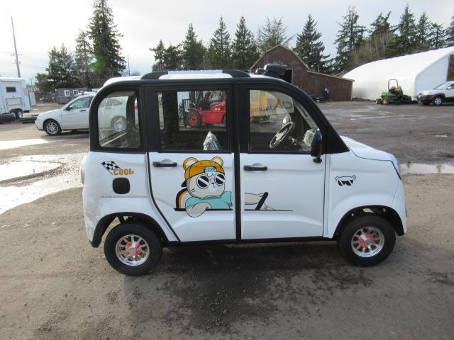 2024 MECO M-F 4-PASSENGER 60V ELECTRIC VEHICLE (UNUSED)