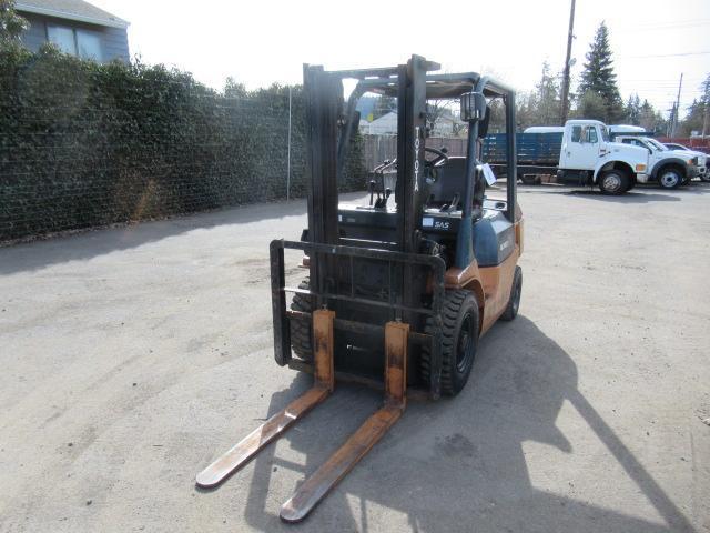 TOYOTA GENEO 25 FORKLIFT