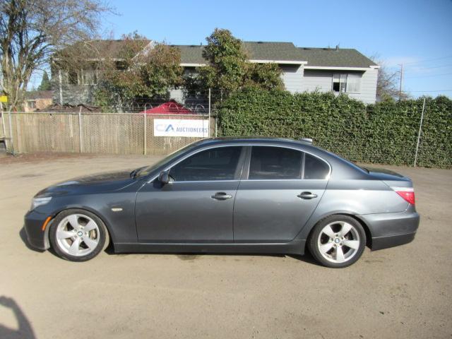 2008 BMW 528I