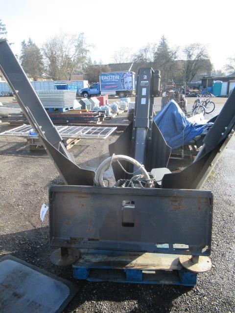 NEW HOLLAND BRADCO 3625 SKID STEER HYDRAULIC TREE SPADE ATTACHMENT