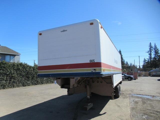 1986 GRUMMAN 27' TANDEM AXLE 5TH WHEEL ENCLOSED TRAILER