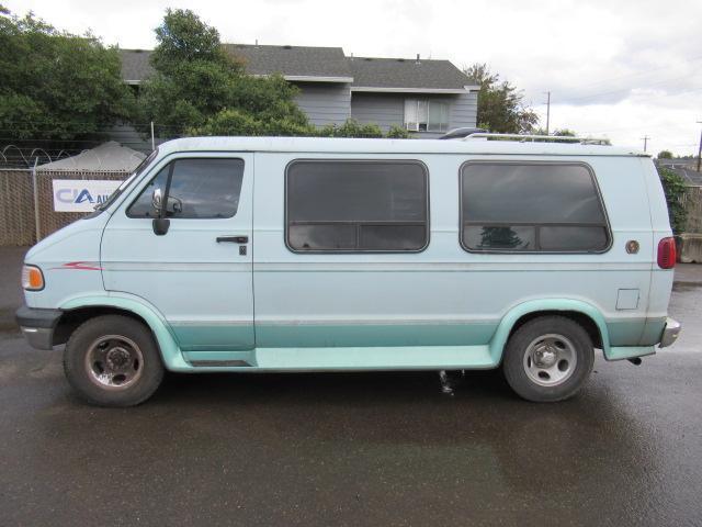 1996 DODGE RAM 2500 VAN