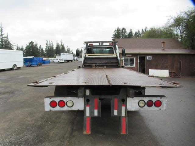 2002 INTERNATIONAL 4300 ROLL BACK HAULER