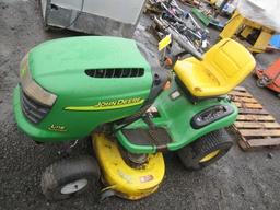 JOHN DEERE L118 RIDING MOWER, 22HP V-TWIN GAS ENGINE, VARIABLE SPEED HYDROSTATIC F/R, 42'' CUTTING