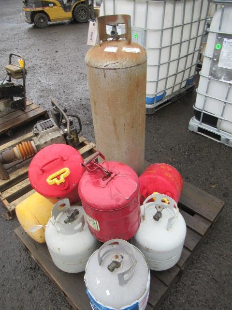 AIR RECEIVER, (5) ASSORTED PROPANE TANKS, & (3) METAL GAS CANS