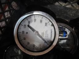 (5) ASSORTED PRESSURE GAUGES