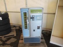 VINTAGE VENDORLATOR VF56B-F PEPSI-COLA 115V VENDING MACHINE