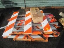 ASSORTED CONSTRUCTION SIGNS, BARRICADES, & FLASHLIGHTS