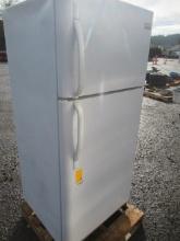 FRIGIDAIRE 18.2 CU FT REFRIGERATOR/FREEZER