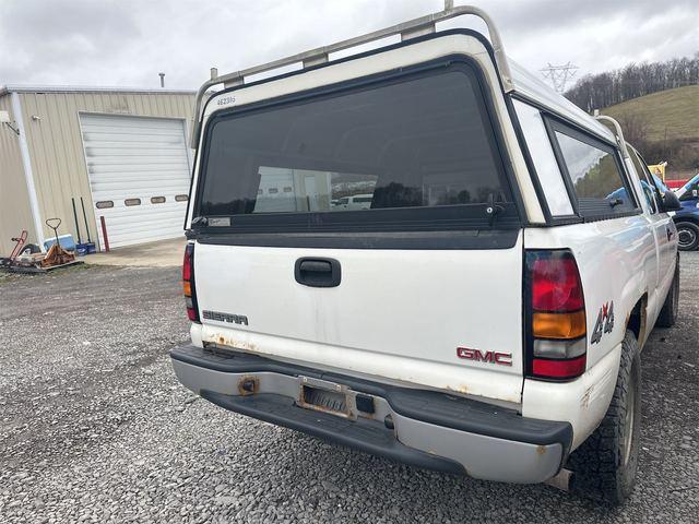 2006 GMC Sierra 1500 4X4 EXTENDED CAB 4WD