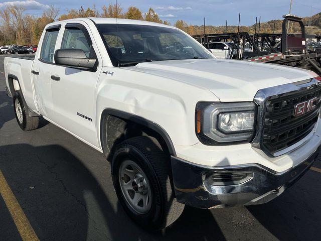 2017 GMC Sierra 1500 4WD Double Cab 143.5" 4WD