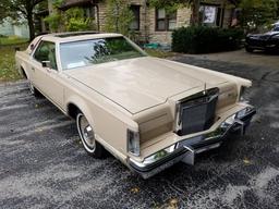 1979 Lincoln Mark V, 2-dr hardtop, sunroof, auto, full power, leather, 1 owner, 47k original miles