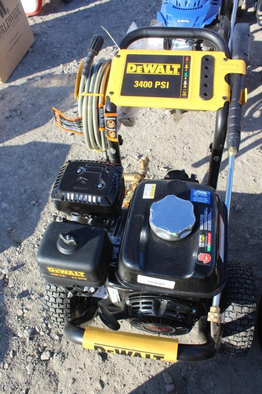 Dewalt 3400psi Gas Powered Pressure Washer