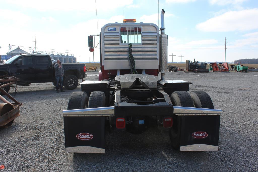 1999 Peterbilt 378 T/A Daycab Tractor Truck