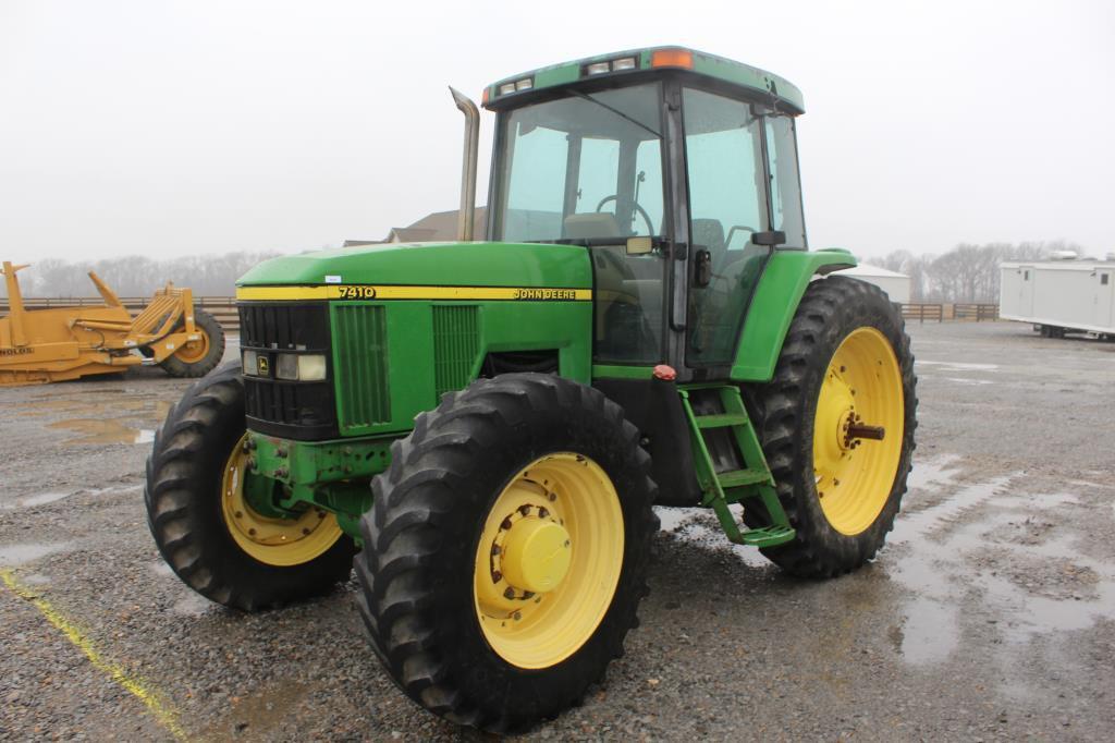 John Deere 7410 MFWD Tractor