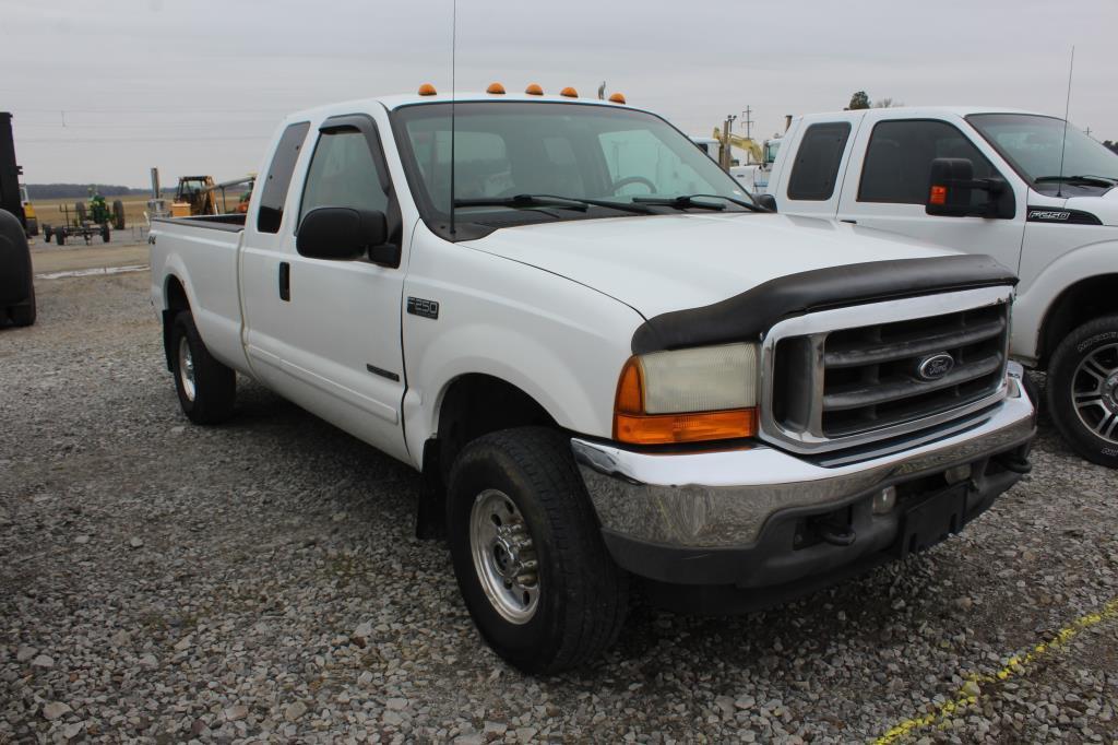 2001 Ford F-250 4x4 Extended Cab Pickup