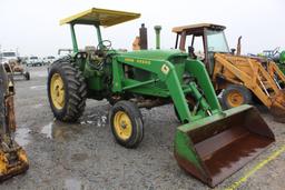 John Deere 4020 Tractor w/ Loader