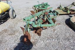 John Deere 5-Bottom 3pt Breaking Plow