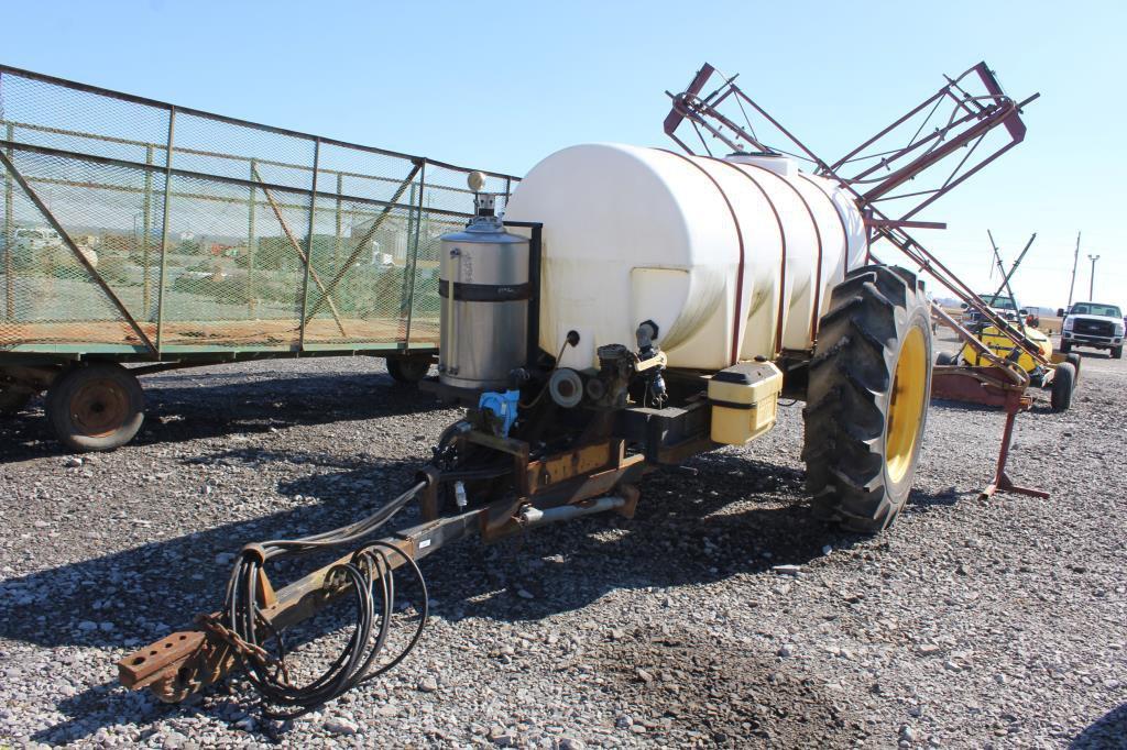 1000 Gallon Pull Type Spray Rig w/ 50' Boom