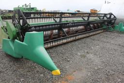 John Deere 925 25' Draper Header