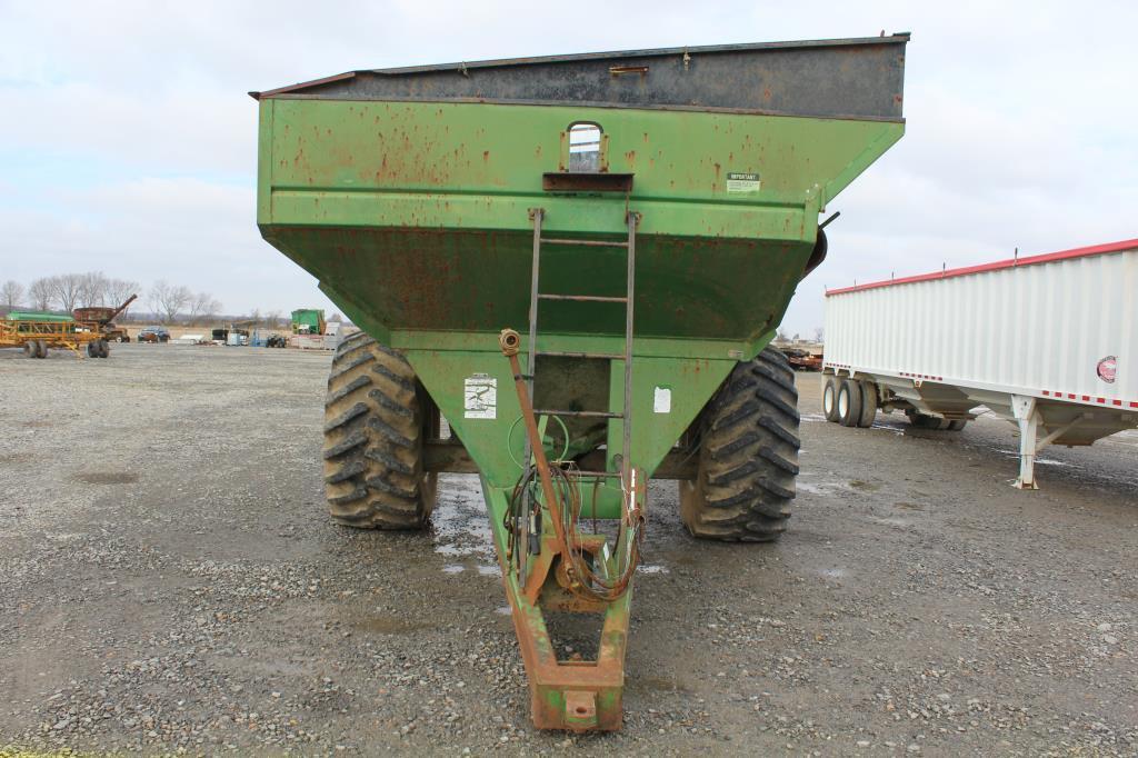 Brent GC772 Grain Cart