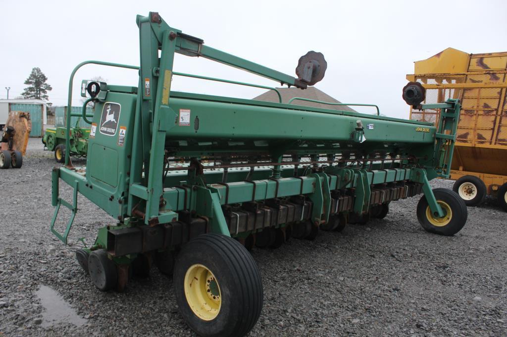 John Deere 1530 20' 3pt Grain Drill