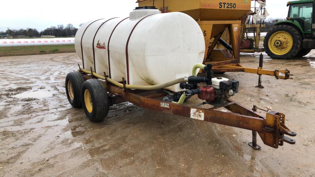 KBH 1000 Gallon Pull Type Nurse Trailer