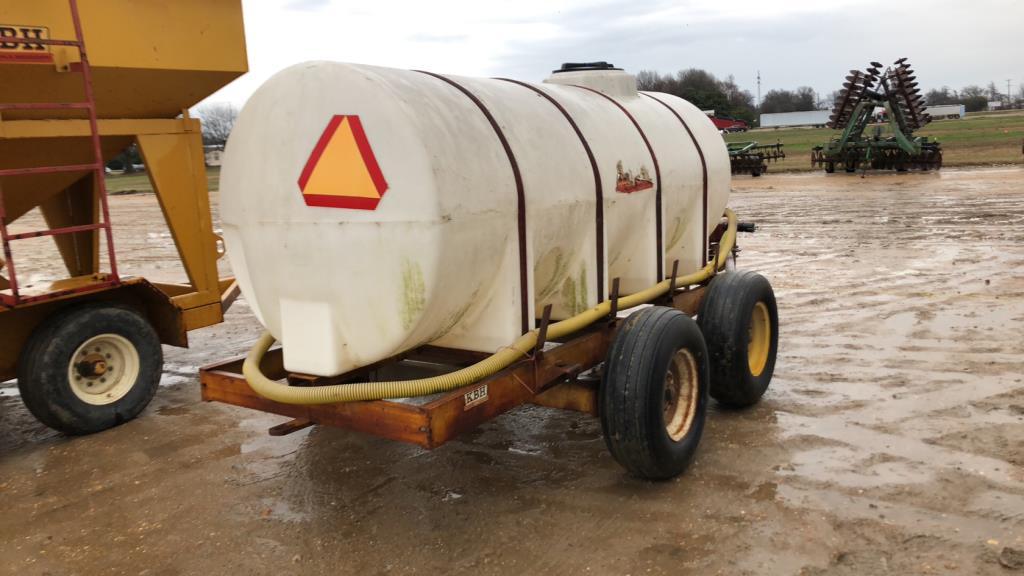 KBH 1000 Gallon Pull Type Nurse Trailer