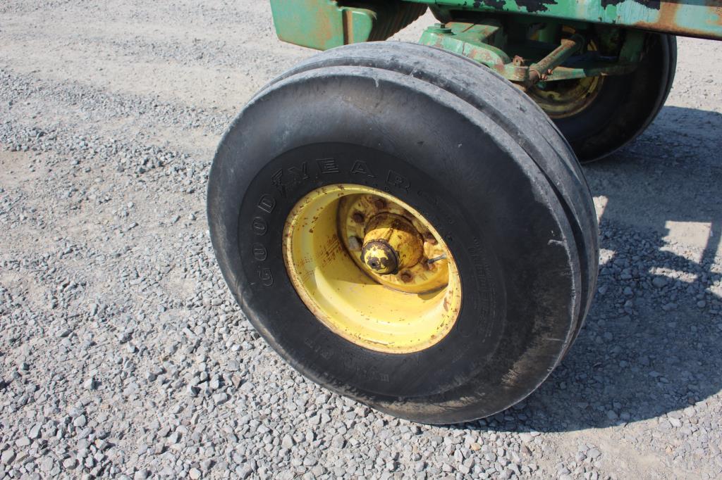 John Deere 4630 Cab Tractor