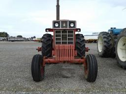 IH 1066 Tractor