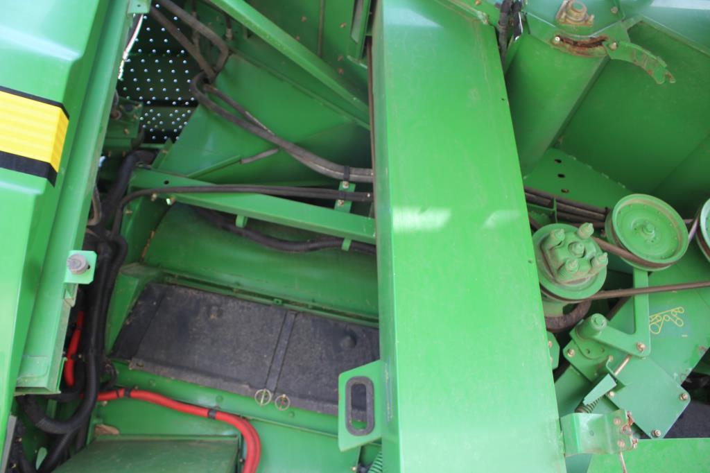 John Deere 9870 STS PRWD Combine