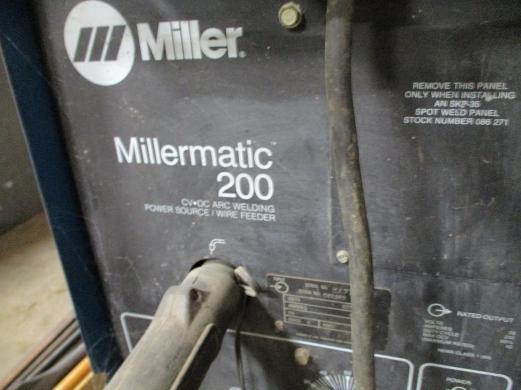 Miller Millermatic 200 Wire Welder w/Bottle & Hood