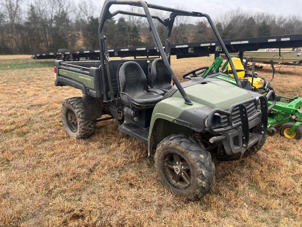 2013 John Deere 825 Gator 4x4 UTV