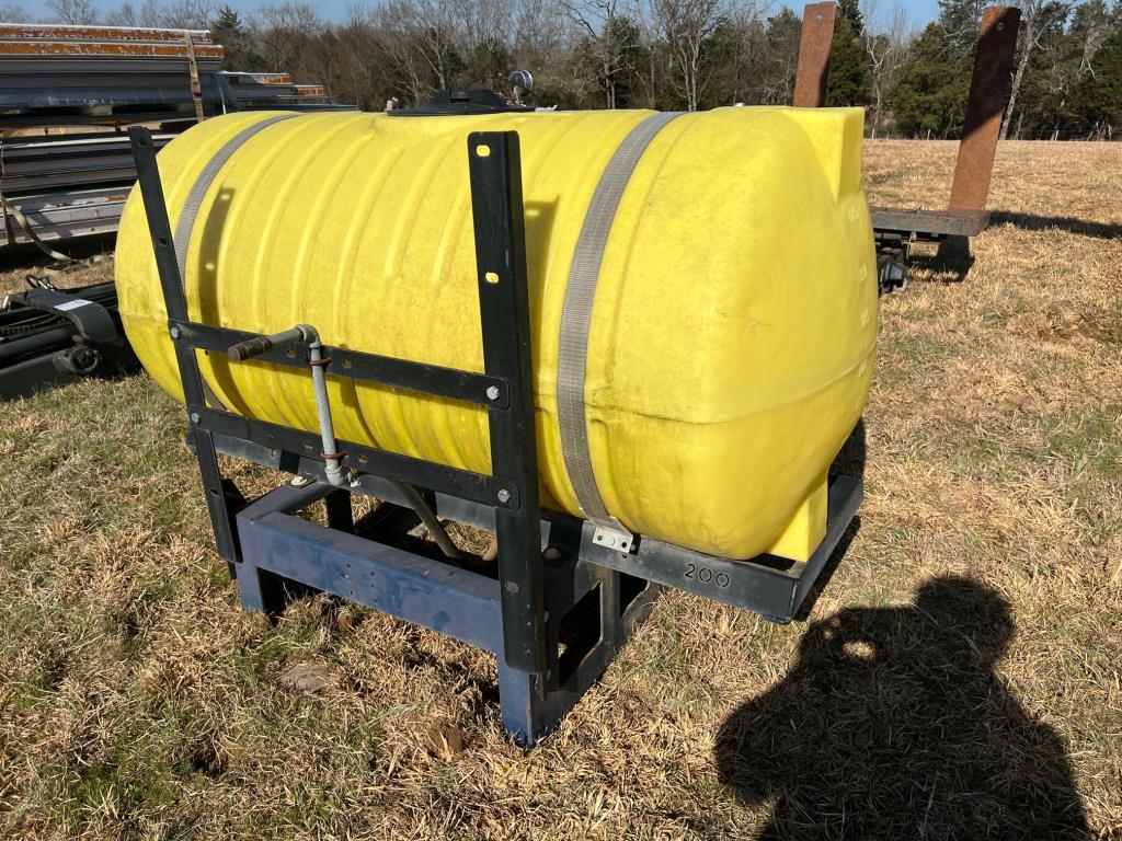 200 Gallon Spray Tank w/ Rack