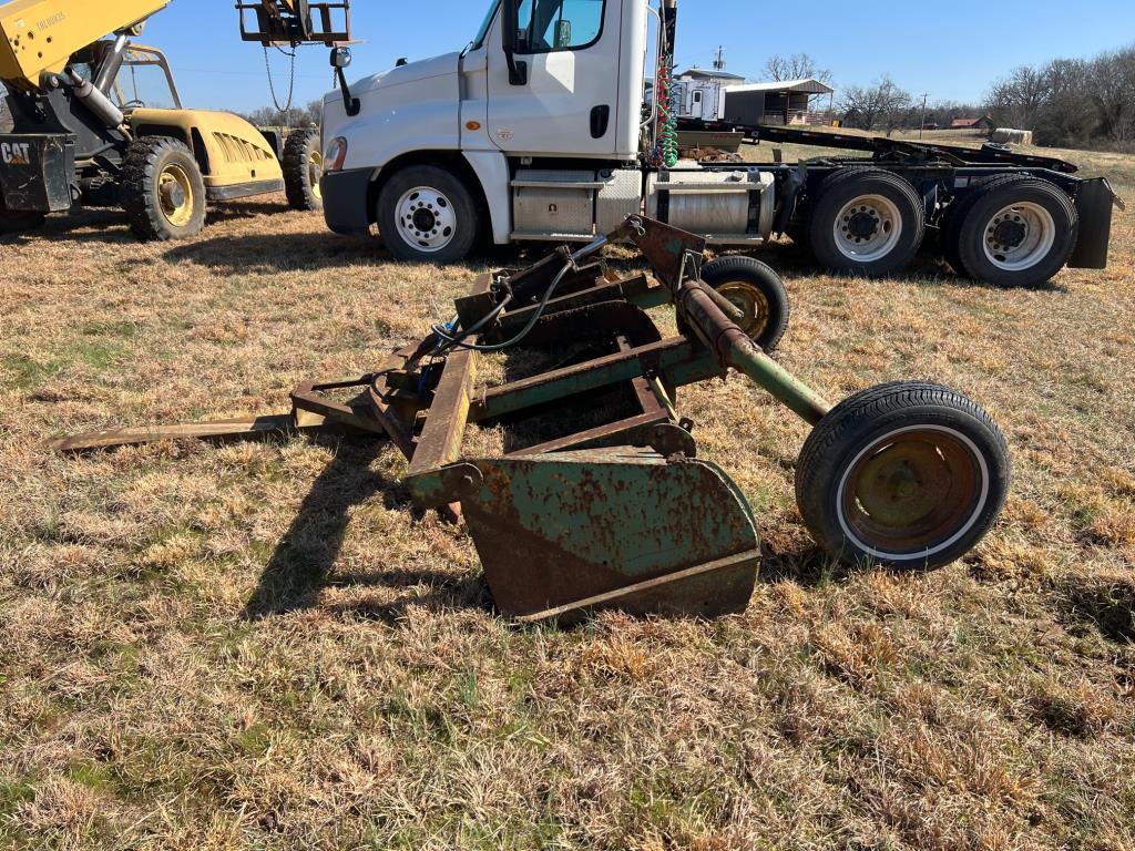 John Deere 10' Pull Type Box Scraper