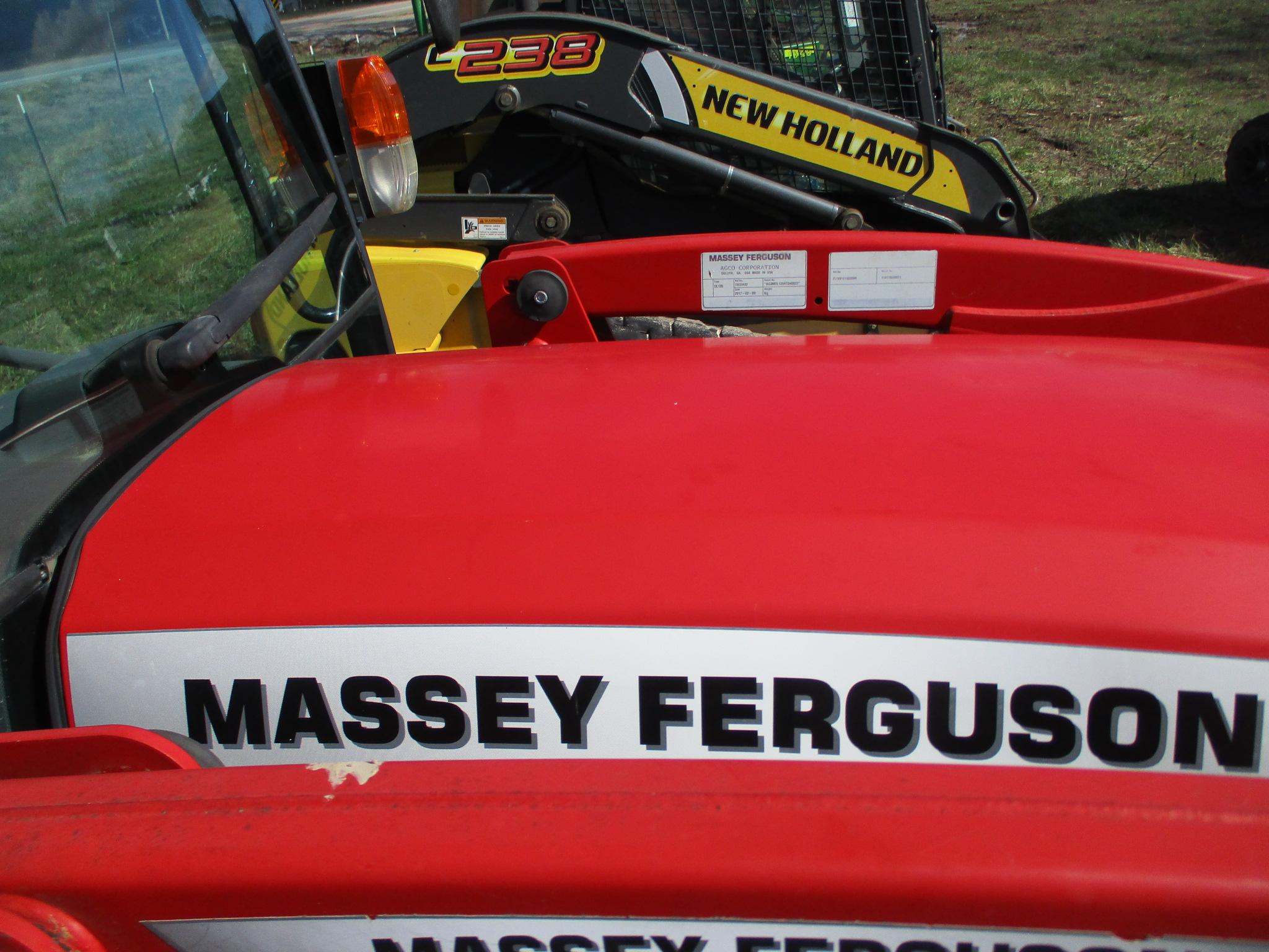 Massey Ferguson 1758 4x4 Cab Tractor w/ Loader