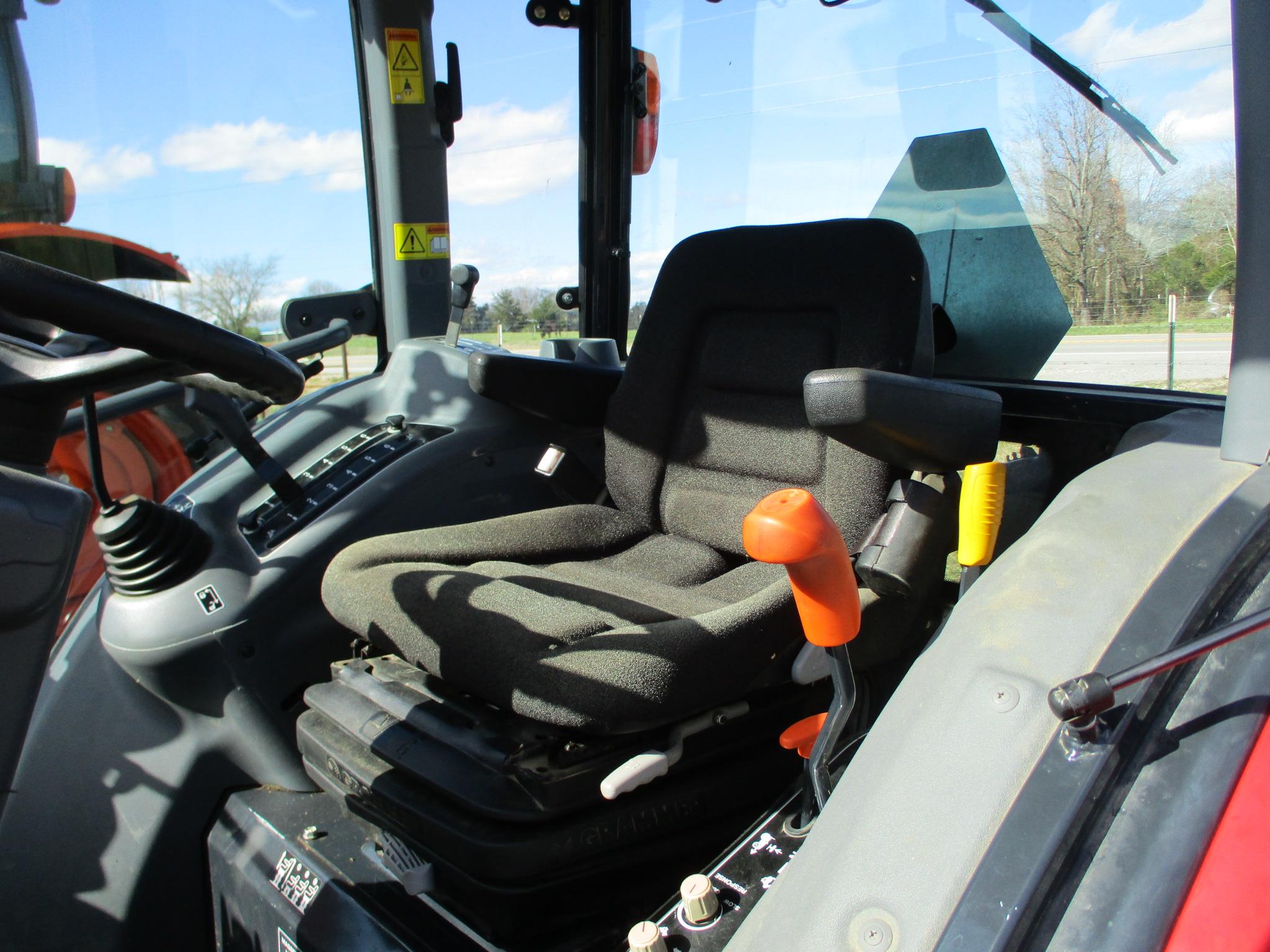 Massey Ferguson 1758 4x4 Cab Tractor w/ Loader