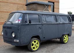 1969 Volkswagen Type 2 Model 221 Microbus Camper