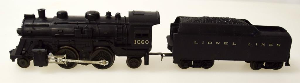 Lionel Columbia Type Locomotive No. 1060 & Tender