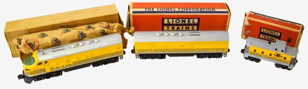 Lionel Rio Grande F-3 "AB" Unit No. 2379 & Caboose