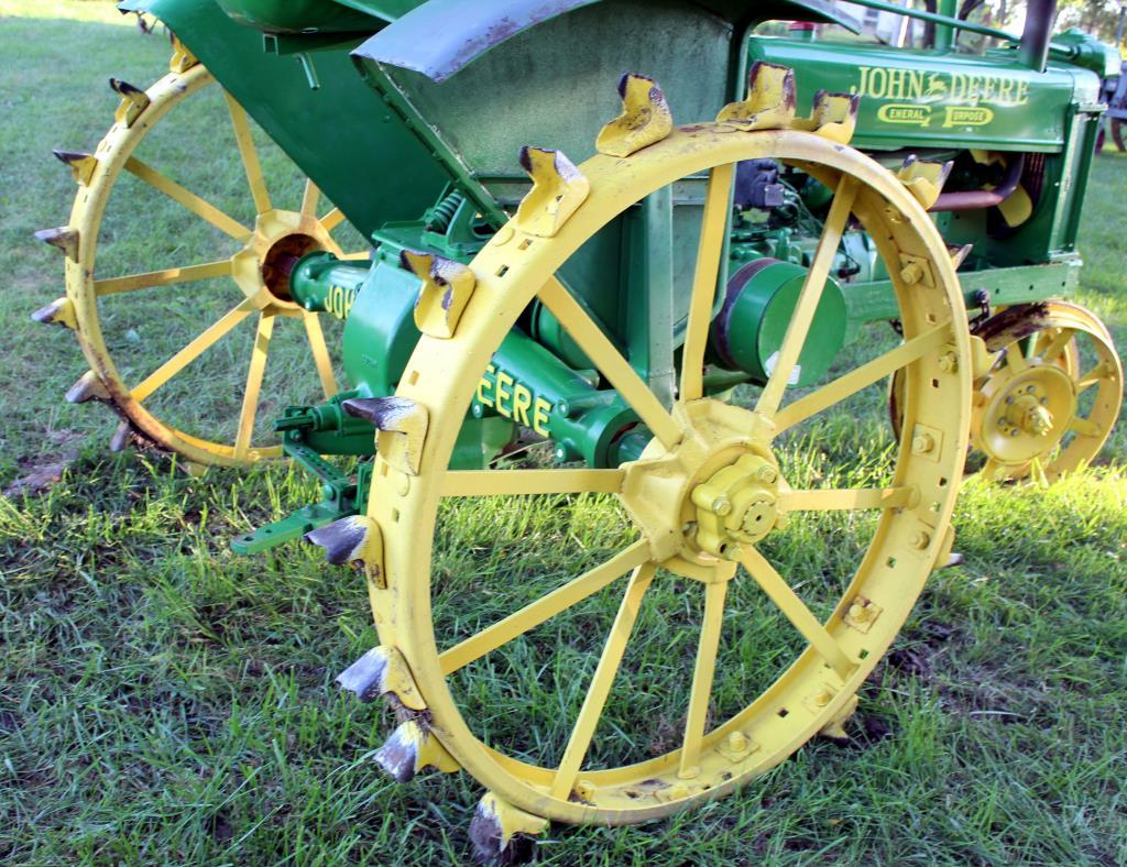 1935 John Deere B,